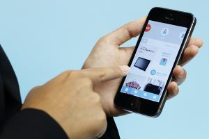 舊款 iPhone 用戶獨享? iPhone 6s 全螢幕廣告強制出現! 舊款 iPhone 用戶獨享? iPhone 6s 全螢幕廣告強制出現!