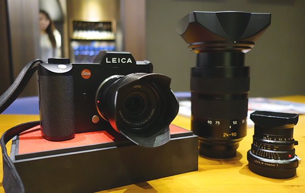 Leica SL(Typ 601 )可使用 Leica 多種系列鏡頭(圖/記者譚偉晟拍攝)