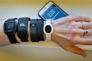 搶搭 Fitbit 熱銷風潮? 三星推出微型生物處理器! 搶搭 Fitbit 熱銷風潮? 三星推出微型生物處理器!