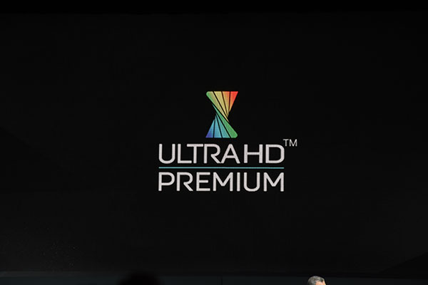 這次 LG 在畫質上面採用 UHD 協會最新推出的 UltraHD Premium 標準