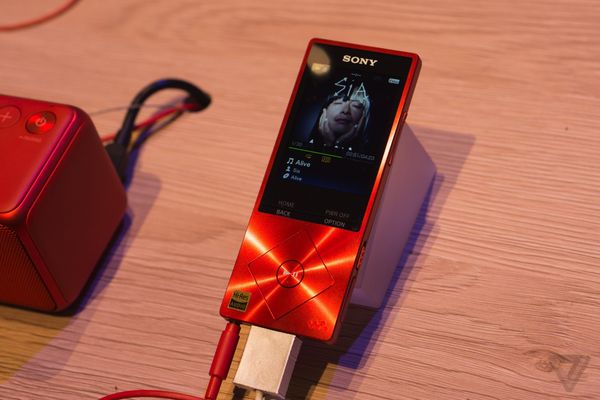 全新的 Sony Walkman A26(圖/The Verge)
