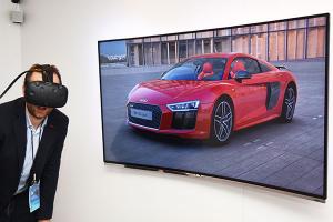 [2016 CES] 百款德國名車任你選！Audi 虛擬展間真實體驗
