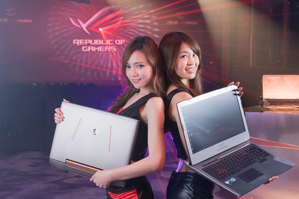 Asus 也推出 G752 電競筆電（圖／Asus）