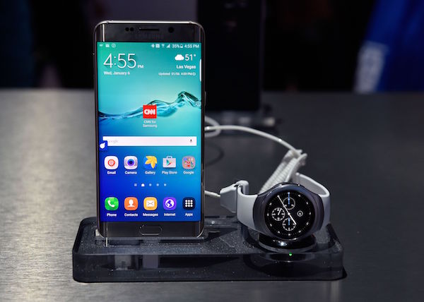 三星(Samsung)全新旗艦手機 Galaxy S7 將在 2 月 21 日世界行動通訊大會 MWC 開展前一天發表(圖片來源/法新)