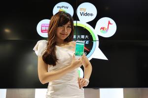 [2016 MWC]手機出國不用換 SIM 卡？台灣大哥大將推 Global eSIM 功能