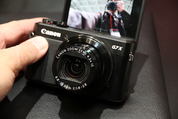 G7X Mark2 的規格其實跟先前的 G7X  變化不大