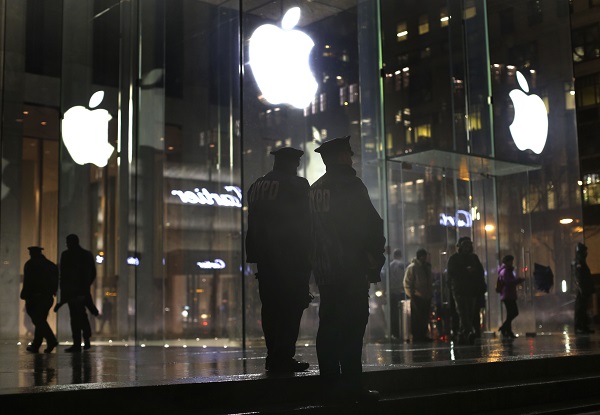 判決逆轉後,Apple 反而得因為另外一項專利侵犯,賠償 Samsung(圖/美聯社)