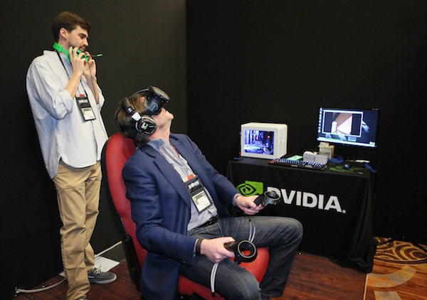 高解析度 VR 裝置仍需要強力顯示的電腦主機效能支援才能辦到(圖片來源/美聯)
