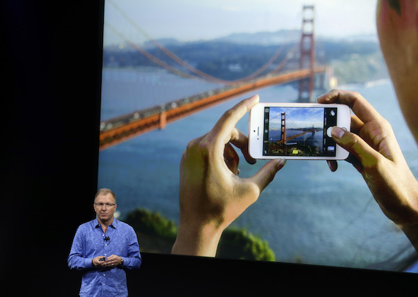 即便 Apple 再怎麼強調拍攝能力,實際表現仍與目前 Android 旗艦有段差距(圖片來源/美聯)
