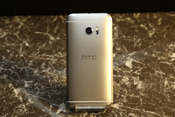 誓言重回王座！HTC 發表最新旗艦 HTC 10 週五開賣