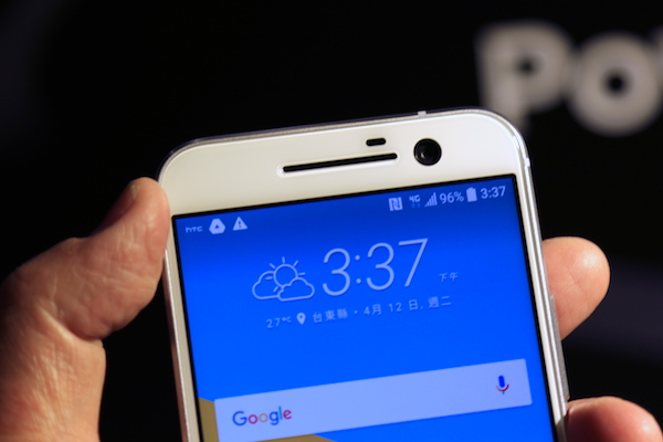 誓言重回王座！HTC 發表最新旗艦 HTC 10 週五開賣