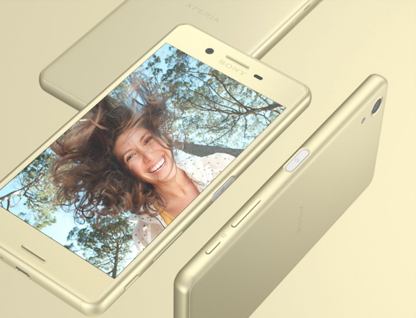 Sony Xperia X 這次在前相機搭載了 1300 萬畫素、F2.0 大光圈鏡頭等(圖片來源/擷取自 Sony 官網)