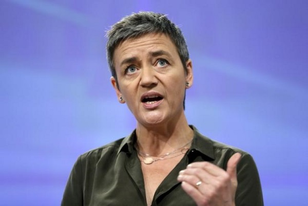 歐盟執委 Margrethe Vestager 質疑透過 Android 系統強制推廣旗下服務(圖/路透社)