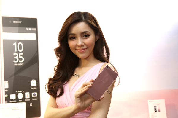 粉粉的戰爭!Sony Z5P  遇上 iPhone SE 粉機功能誰勝出