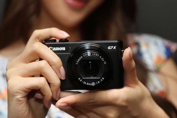 在小巧的機身內具有近似單眼相機的實力