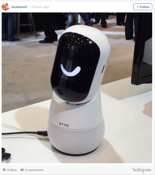 Otto 機器人的原型機可以做出多種表情模式(圖/nicolenerd)