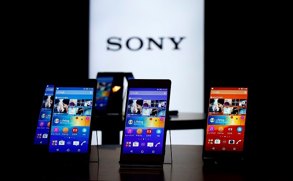 Sony 旗下智慧型手機事業營收雖然下滑,但營利能力大幅提升(圖/彭博社)