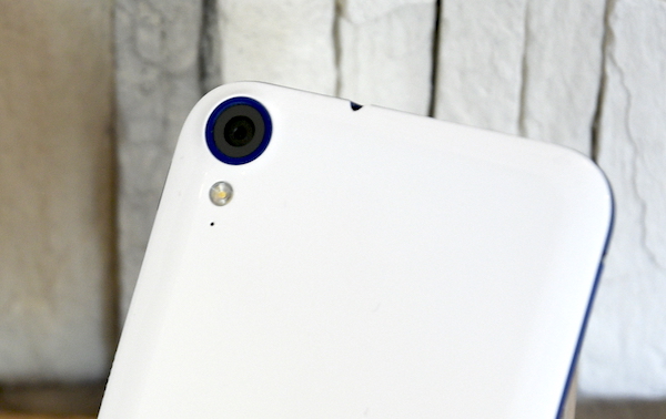 Desire 830 是目前萬元以下手機少見搭載光學防手震的機種