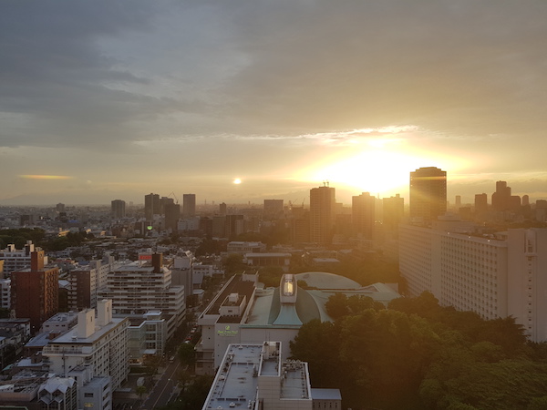 逆光拍攝夕陽(拍攝機種:Samsung Galaxy S7 Edge)