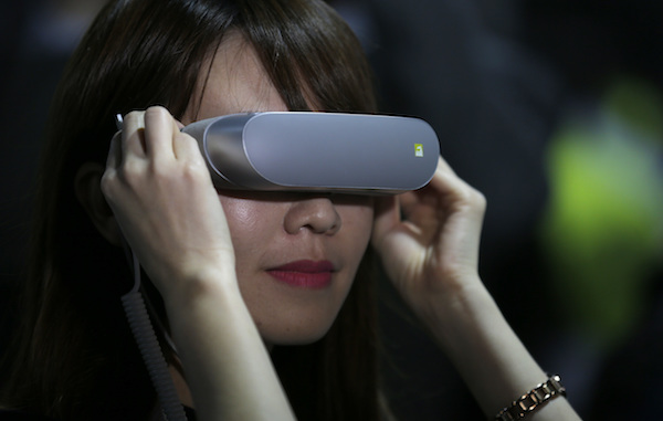 Android Vr Os Google 的秘密野心!Android VR 將在本週登場! - 自由電子報 3C科技
