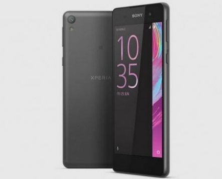 Xperia E5 是一款 4G 入門手機（圖／Sony）