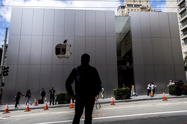 Ken Segall 認為目前 Apple 的產品銷售策略上容易造成消費者混亂(圖/彭博社)