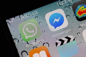 Facebook 執行長好大膽!竟跟內馬爾下戰帖單挑足球! Facebook 執行長好大膽!竟跟內馬爾下戰帖單挑足球!