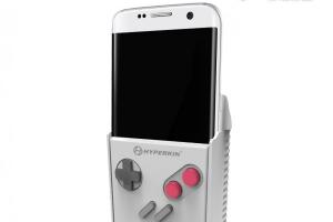 愚人節願望成真?智慧型手機也能一秒變 GameBoy! 愚人節願望成真?智慧型手機也能一秒變 GameBoy!