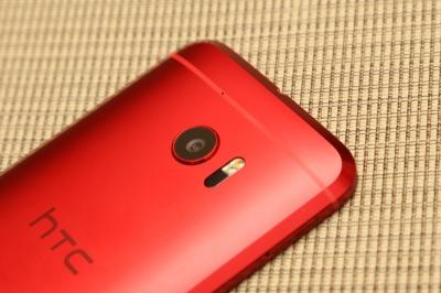 挑戰 Xperia X 相機表現!hTC 10 依舊能讓人驚艷? 挑戰 Xperia X 相機表現!hTC 10 依舊能讓人驚艷?