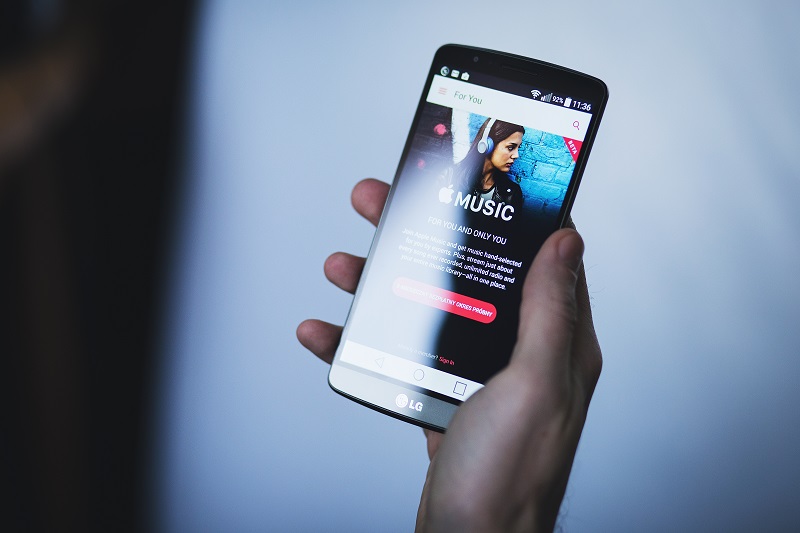 Apple Music 也是目前串流音樂的熱門服務之一(圖/freestocks)