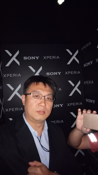 Xperia XA Ultra 智慧自動閃光功能實測(圖/Sony)