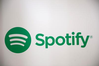 Apple 又耍小手段?Spotify 新版 App 上架受阻! Apple 又耍小手段?Spotify 新版 App 上架受阻!