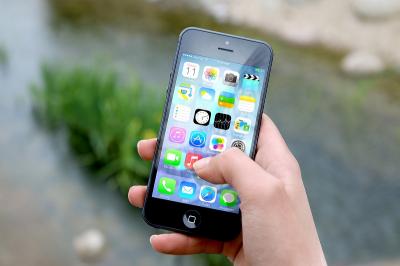 男子向 Apple 求償 3000 億!因為 iPhone 抄襲他 1992 年作品? 男子向 Apple 求償 3000 億!因為 iPhone 抄襲他 1992 年作品?