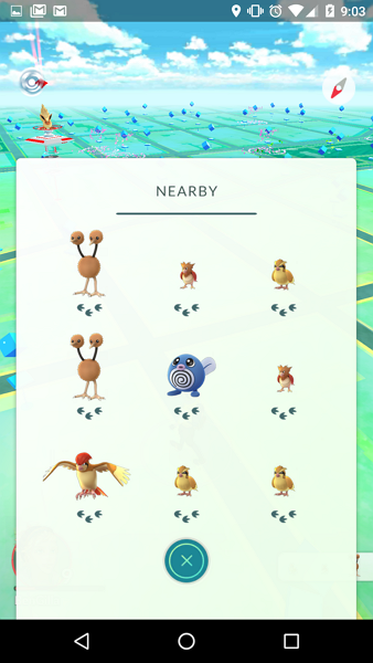 主畫面右下角的地方看到一個「Nearby」按鈕,這是玩家唯一可以用來追蹤神奇寶貝的工具。(擷取自BusinessInsider)