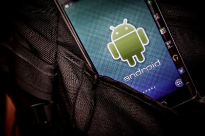 都是因為這款 Android 手機太爛!美軍將全面指定使用 iPhone! 都是因為這款 Android 手機太爛!美軍將全面指定使用 iPhone!