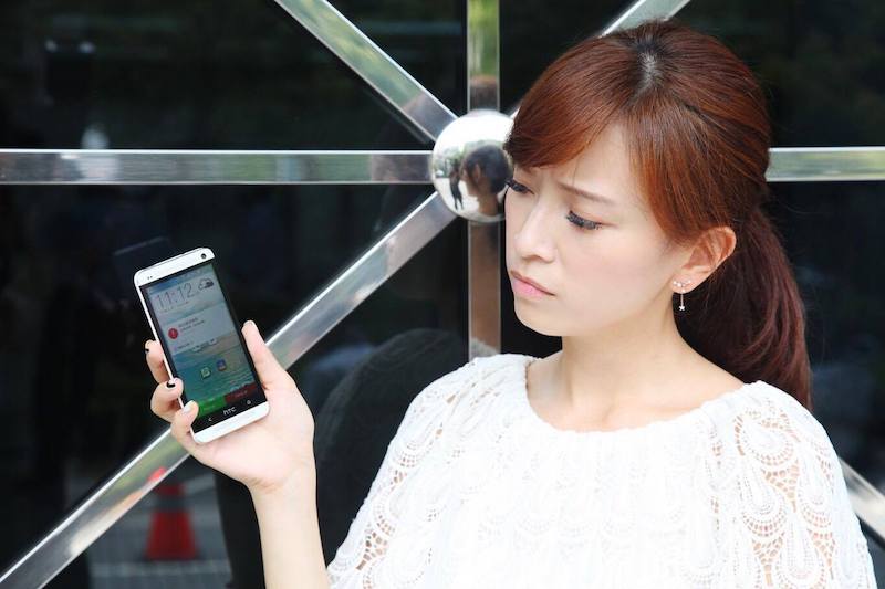 常收到詐騙或是莫名電話真的很令人困擾誒~~~
