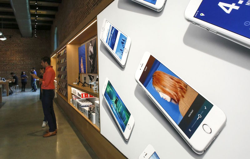 Apple iPhone 光芒已經不再？（圖片來源／法新）