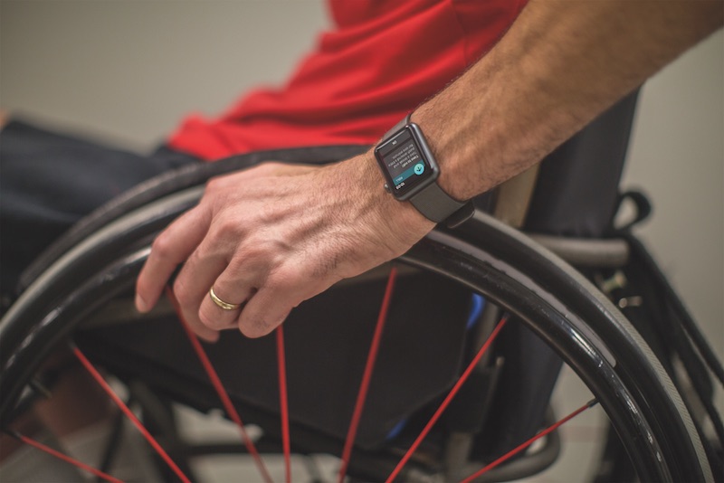 蘋果在最新推出的 Watch OS 3 中推出了對輪椅運動者的運動數據支援(圖片來源/蘋果)