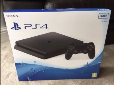 開賣前就先開箱了?Sony 新款 PlayStation 實機曝光! 開賣前就先開箱了?Sony 新款 PlayStation 實機曝光!