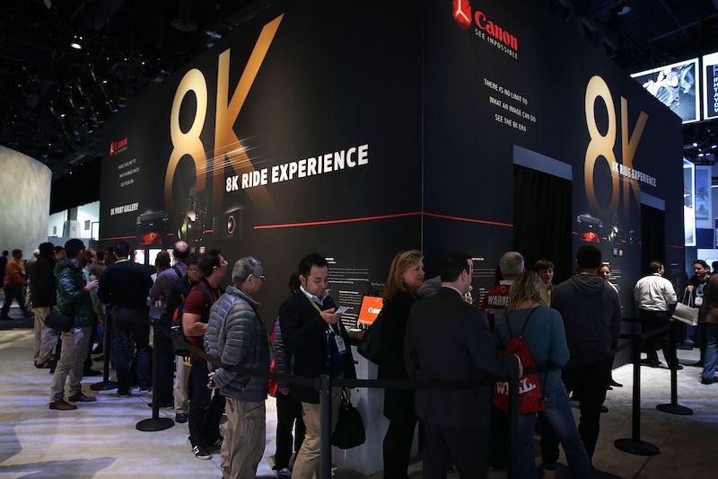 除了 Sony、Panasonic 之外,包括 Canon 這類影像製造的前端設備廠商,在 2020 年前也將投入 8K 相關的產品(圖片來源/法新)