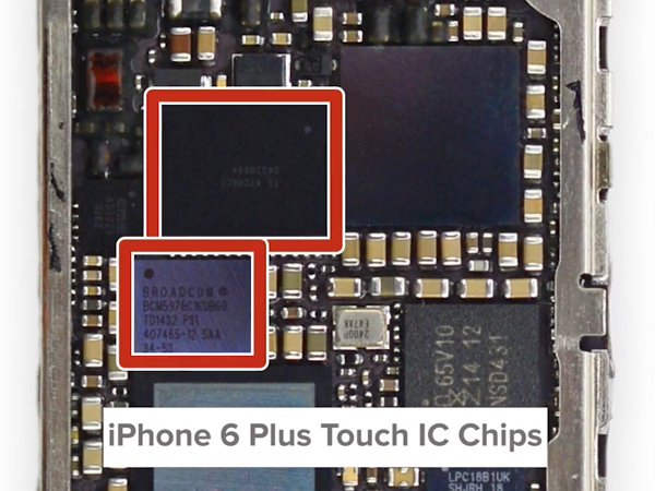 iPhone 6 Plus 的觸控 IC 晶片可能是造成螢幕反應不靈敏的主要原因（圖／ifixit）