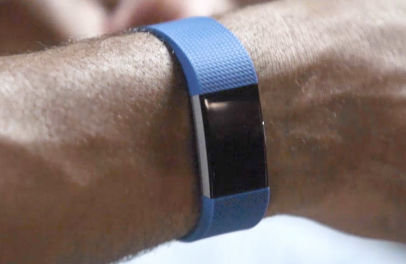 這次搶先在台灣上市的  Fitbit Charge 2 穿戴手環(圖片來源/擷取自 Fitbit台灣官網)