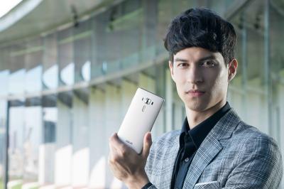 首款 S821 旗艦機登台!ZenFone 3 Deluxe 256GB 版正式開賣! 首款 S821 旗艦機登台!ZenFone 3 Deluxe 256GB 版正式開賣!
