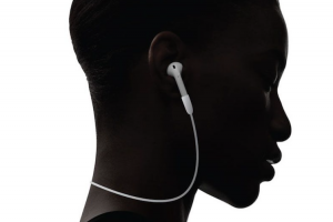 想搶先體驗 AirPod 無線耳機!等 AirPod Safety Strap 上市再玩! 想搶先體驗 AirPod 無線耳機!等 AirPod Safety Strap 上市再玩!