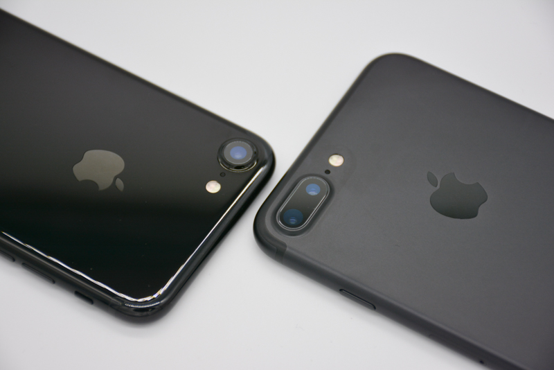 iPhone 7 Plus 採用雙鏡頭相機(圖/記者譚偉晟拍攝)