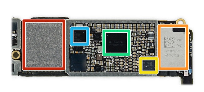 《Phone Arena》報導認為,Class 2 陶瓷電容器的震動是導致噪音出現的元凶(圖/iFixit)