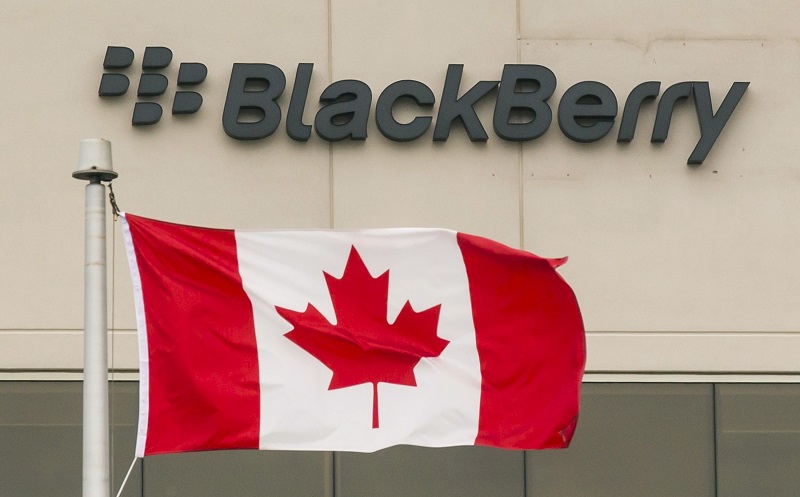 BlackBerry 手機未來會已授權打造的方式出現(圖/路透社)