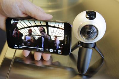 全景也能輕鬆拍!三星 Gear 360 本月中在台開賣! 全景也能輕鬆拍!三星 Gear 360 本月中在台開賣!