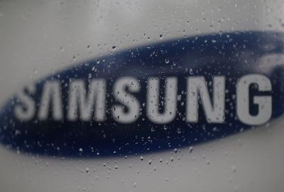 三星急尋 Galaxy 新手機電池供應商!外媒:可能找上 LG 三星急尋 Galaxy 新手機電池供應商!外媒:可能找上 LG