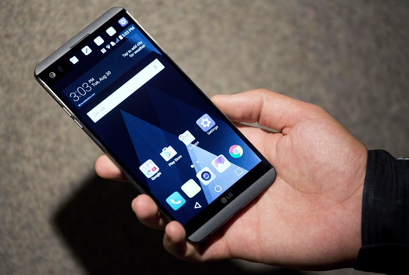 LG V20 可望成為 Galaxy Note 7 的直接受惠者(圖/美聯社)